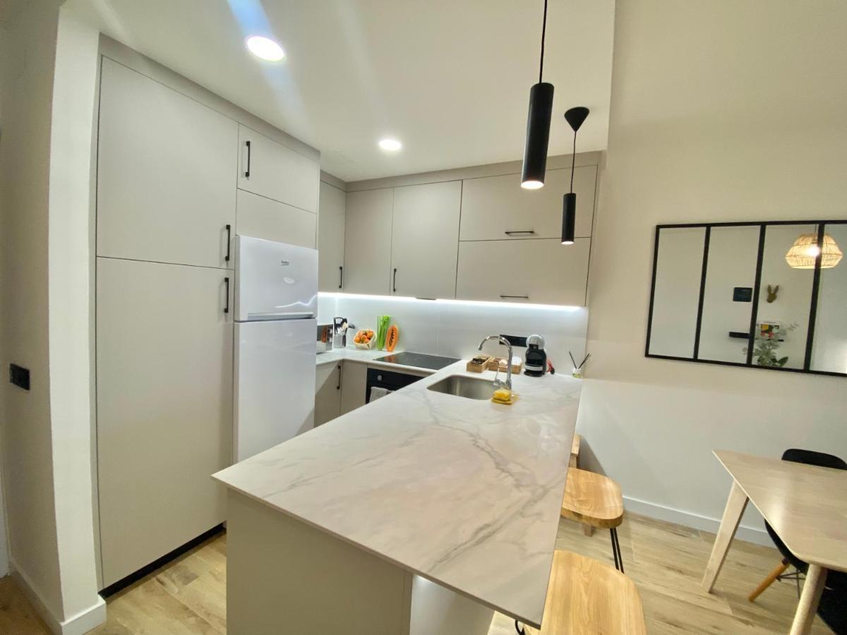 Soek Pedregalejo Seafront Holidays Homes Málaga Kültér fotó